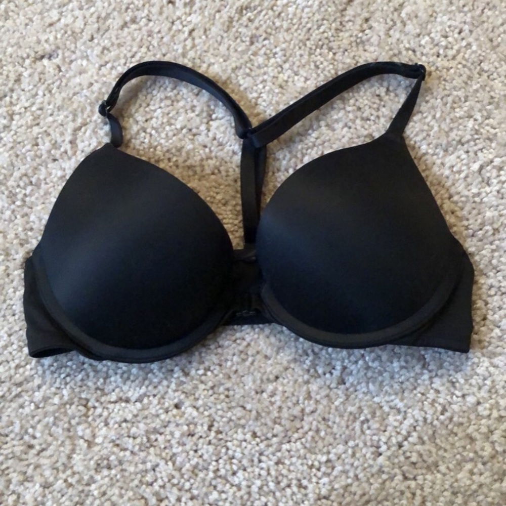 Victoria secret t-shirt bra